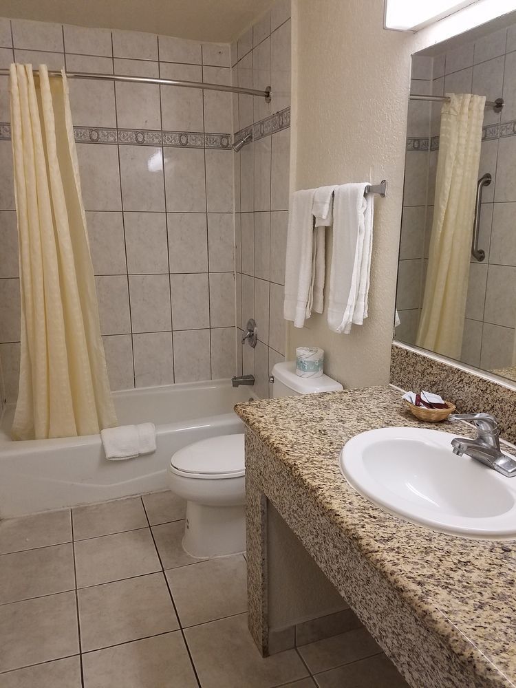Value Inn Bellflower Extérieur photo