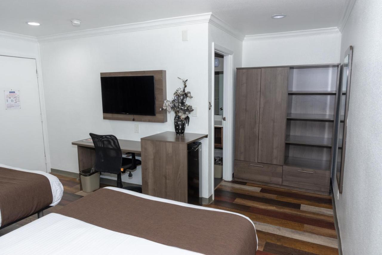 Value Inn Bellflower Extérieur photo