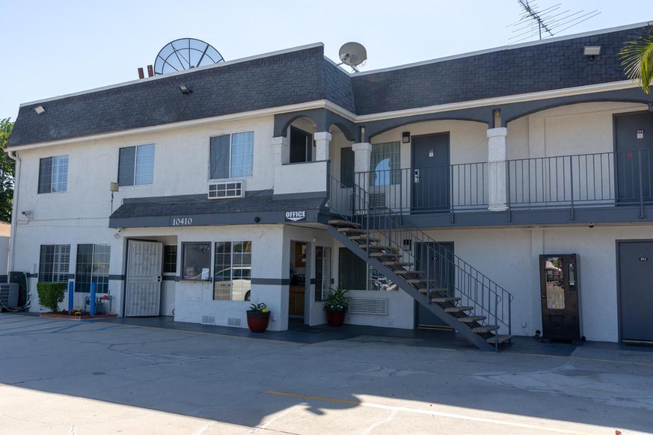 Value Inn Bellflower Extérieur photo